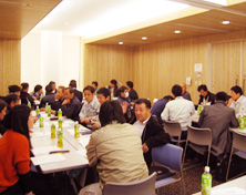 定例会議の様子3